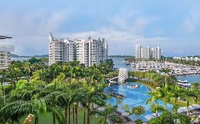 W Singapore - Sentosa Cove Hotel 5*